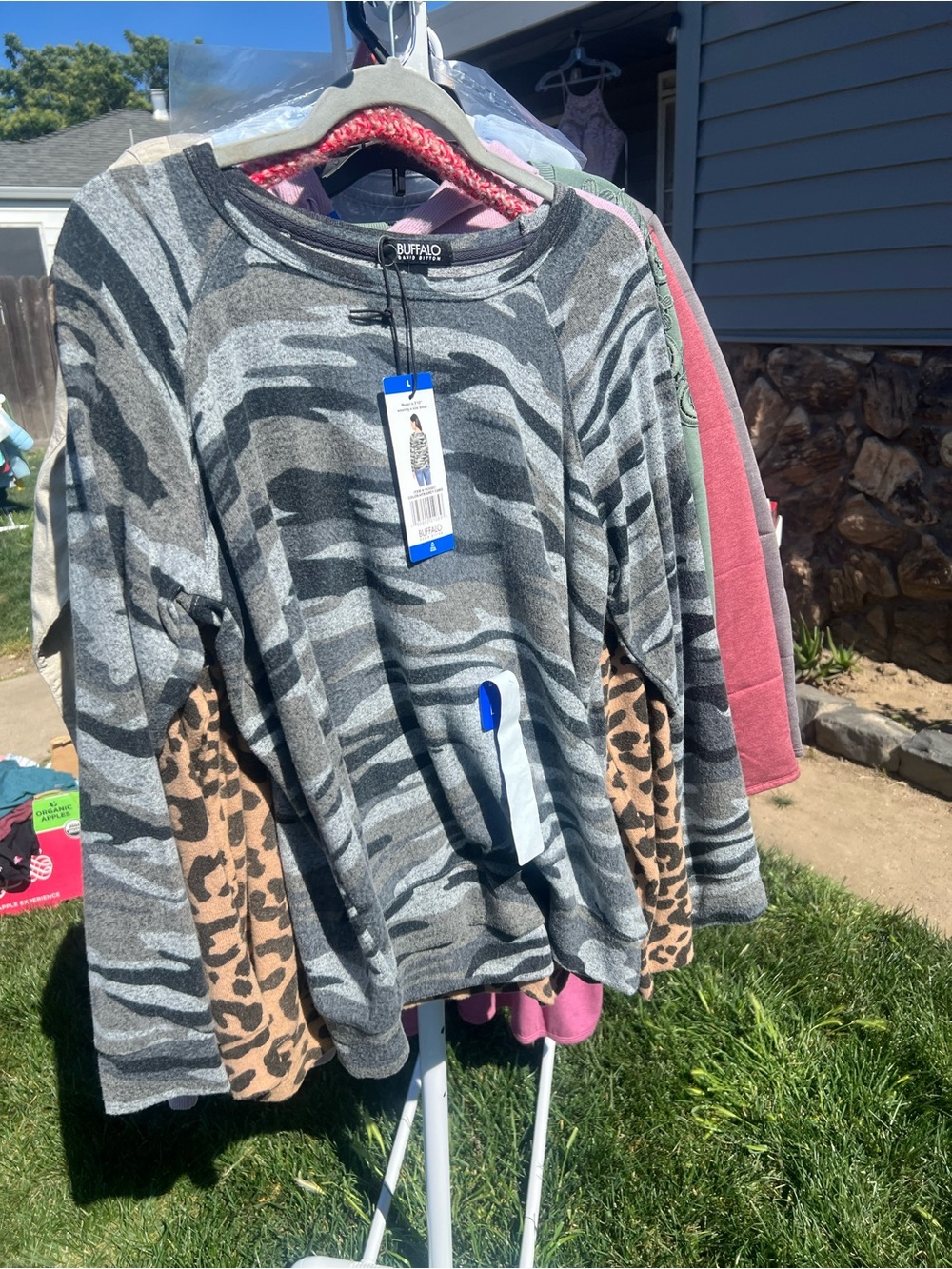 Buffalo David Bitton Gray & Black Camo Long-Sleeve Top
